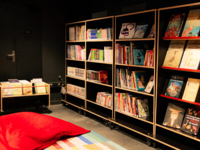 point bibliothèque au Glob Theatre